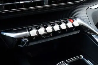 Peugeot 3008, 1.2, 96 kW, bensiin, automaat, esivedu