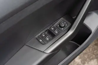 Volkswagen T-Cross, 1.0, 81 kW, bensiin, automaat