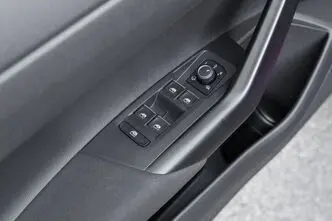 Volkswagen Taigo, 1.0, 81 kW, бензин, автомат, передний привод