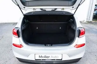 Hyundai i30, 1.6, 70 kW, дизель, механическая