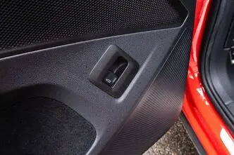 Volkswagen Tiguan, 2.0, 110 kW, дизель, автомат