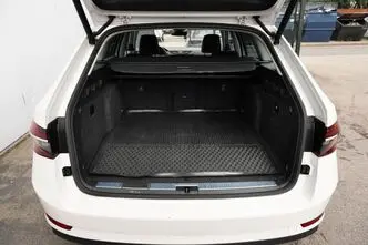 Škoda Superb, 1.4, 160 kW, bensiin, automaat, esivedu