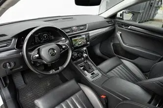 Škoda Superb, 1.4, 160 kW, bensiin, automaat, esivedu