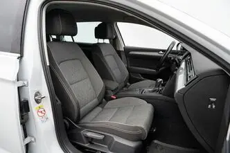 Volkswagen Passat, 1.5, 110 kW, bensiin, automaat, esivedu