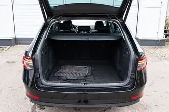 Škoda Superb, 2.0, 110 kW, diisel, automaat, esivedu