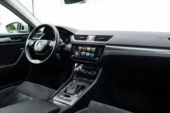 Škoda Superb, 1.4, 160 kW, plug-in hybrid, automatic, front-wheel drive