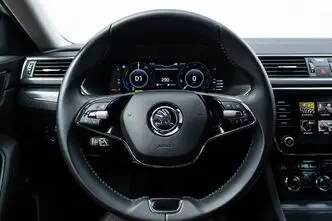 Škoda Superb, 1.4, 160 kW, plug-in hybrid, automatic, front-wheel drive