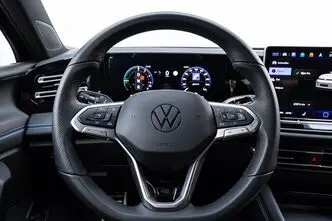Volkswagen Tiguan, 1.5, 200 kW, подключаемый гибрид, автомат, передний привод