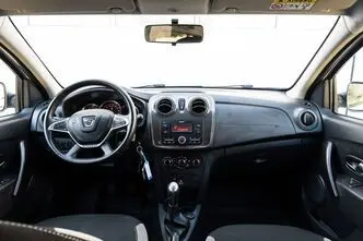 Dacia Sandero, 0.9, 66 kW, petrol, manual, front-wheel drive