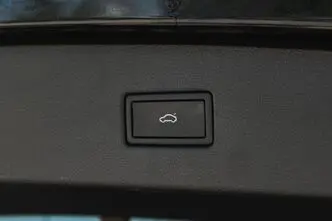 Volkswagen Tiguan, 180 kW, elekter, automaat, esivedu