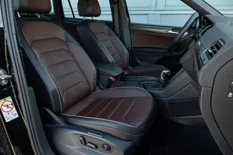 Volkswagen Tiguan, 180 kW, elekter, automaat, esivedu