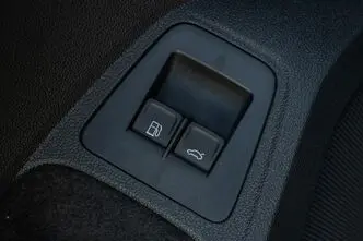 Volkswagen Tiguan, 180 kW, elekter, automaat, esivedu