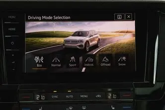 Volkswagen Touareg, 3.0, 169 kW, дизель, автомат, полный привод