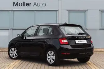 Škoda Fabia, 1.0, 70 kW, бензин, механическая