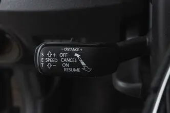 Škoda Fabia, 1.0, 70 kW, бензин, механическая