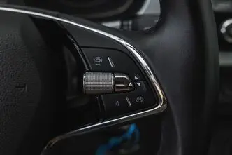 Škoda Fabia, 1.0, 70 kW, бензин, механическая