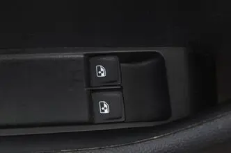 Škoda Fabia, 1.0, 70 kW, бензин, механическая