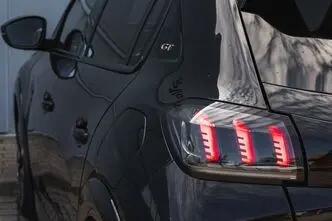 Peugeot 208, 1.2, 81 kW, бензин, автомат, передний привод