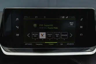 Peugeot 208, 1.2, 81 kW, бензин, автомат, передний привод