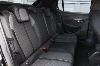 Peugeot 208, 1.2, 81 kW, бензин, автомат, передний привод