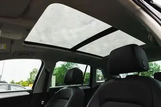 Volkswagen Tiguan, 2.0, 110 kW, дизель, автомат, полный привод