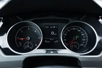 Volkswagen Touran, 2.0, 81 kW, diisel, automaat, esivedu