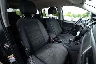 Volkswagen Touran, 2.0, 81 kW, diisel, automaat, esivedu