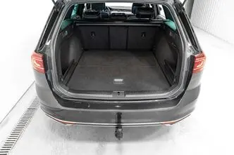 Volkswagen Passat, 2.0, 140 kW, diesel, automatic, front-wheel drive