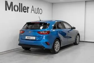 Kia cee'd / Ceed, 1.6, 85 kW, дизель, механическая, передний привод