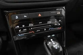 Volkswagen T-Cross, 1.0, 85 kW, bensiin, automaat, esivedu