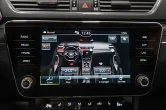 Škoda Superb, 1.4, 160 kW, plug-in hybrid, automatic, front-wheel drive