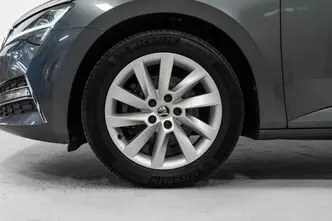 Škoda Superb, 1.4, 160 kW, plug-in hybrid, automatic, front-wheel drive