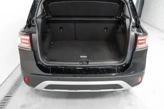 Volkswagen T-Cross, 1.0, 85 kW, bensiin, automaat, esivedu