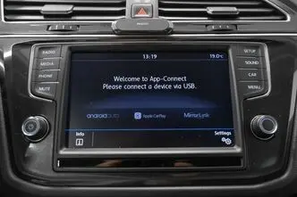 Volkswagen Tiguan, 1.4, 110 kW, бензин, автомат, передний привод