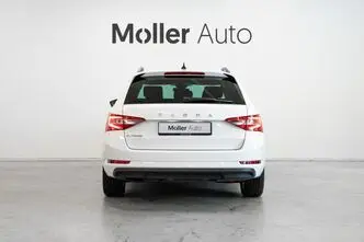 Škoda Superb, 2.0, 110 kW, дизель, автомат, передний привод