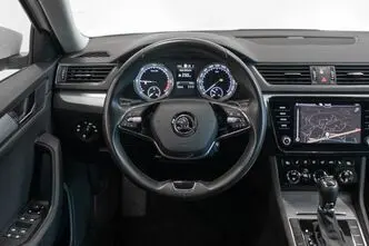 Škoda Superb, 2.0, 110 kW, дизель, автомат, передний привод