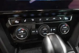 Volkswagen Passat, 1.4, 115 kW, plug-in hybrid, automatic, front-wheel drive