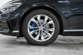 Volkswagen Passat, 1.4, 115 kW, plug-in hybrid, automatic, front-wheel drive