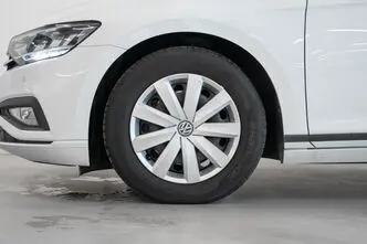 Volkswagen Passat, 2.0, 110 kW, diesel, automatic, front-wheel drive