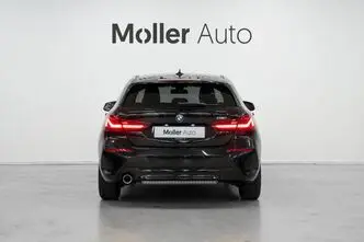 BMW 118, 1.5, 100 kW, petrol, automatic, front-wheel drive