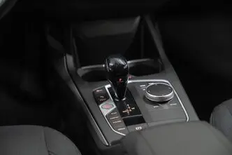 BMW 118, 1.5, 100 kW, petrol, automatic, front-wheel drive