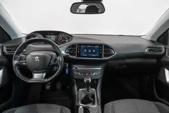 Peugeot 308, 1.2, 96 kW, бензин, механическая, передний привод
