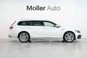 Volkswagen Passat, 1.4, 115 kW, plug-in hybrid, automatic, front-wheel drive
