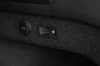 Volkswagen Passat, 1.4, 115 kW, plug-in hybrid, automatic, front-wheel drive