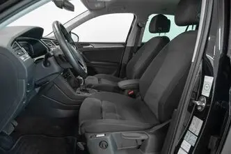 Volkswagen Tiguan, 1.4, 110 kW, подключаемый гибрид, автомат, передний привод