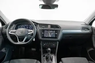 Volkswagen Tiguan, 1.4, 110 kW, подключаемый гибрид, автомат, передний привод