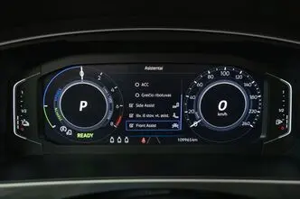 Volkswagen Tiguan, 1.4, 110 kW, подключаемый гибрид, автомат, передний привод