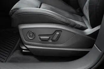 Audi e-tron, 300 kW, elekter, automaat, nelikvedu