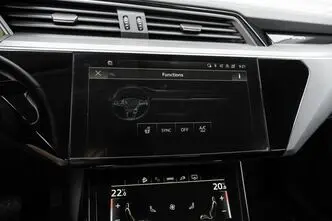 Audi e-tron, 300 kW, elekter, automaat, nelikvedu