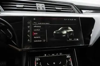 Audi e-tron, 300 kW, elekter, automaat, nelikvedu